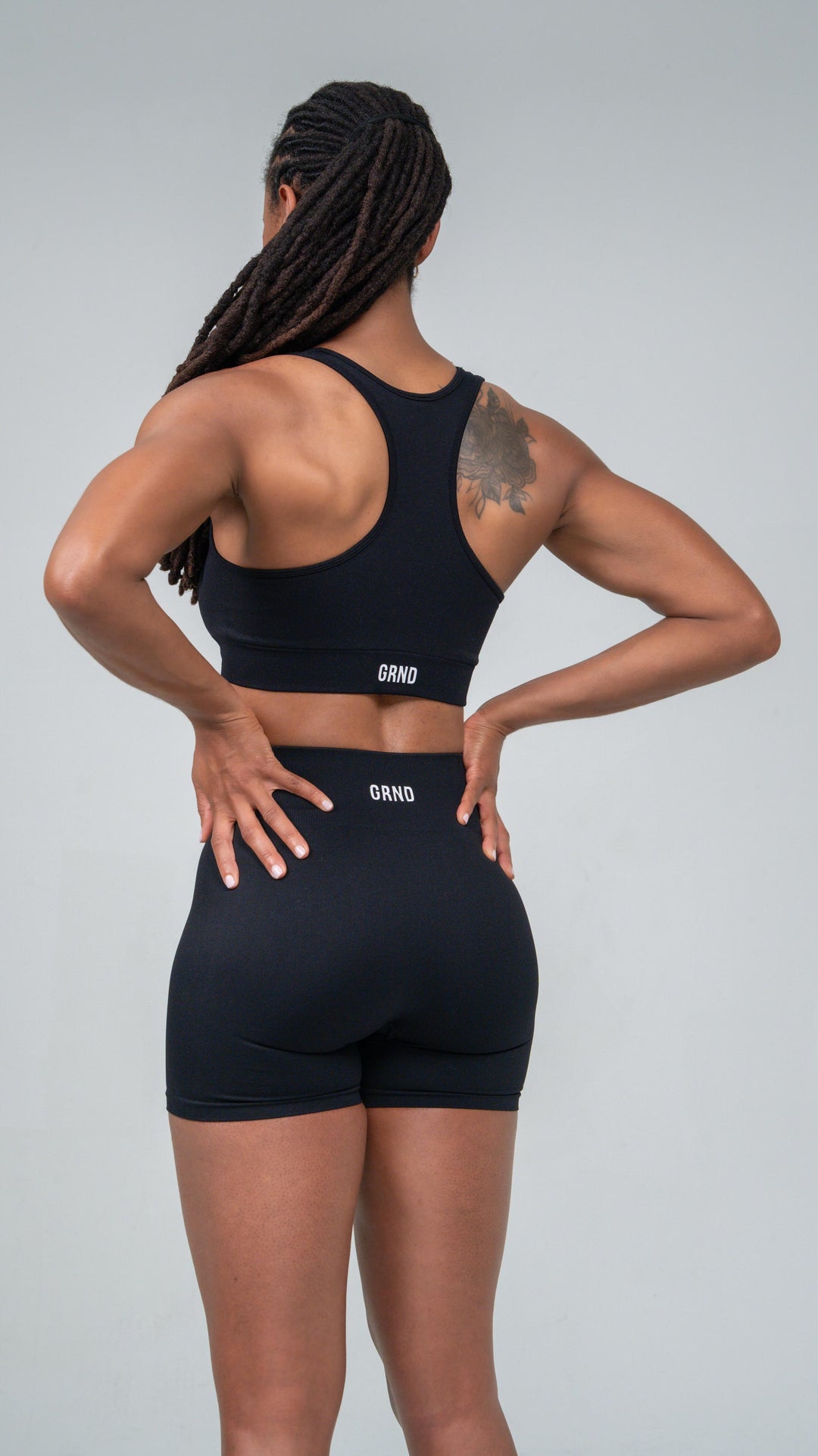 Women’s Terra Performance Biker Shorts - Carbon