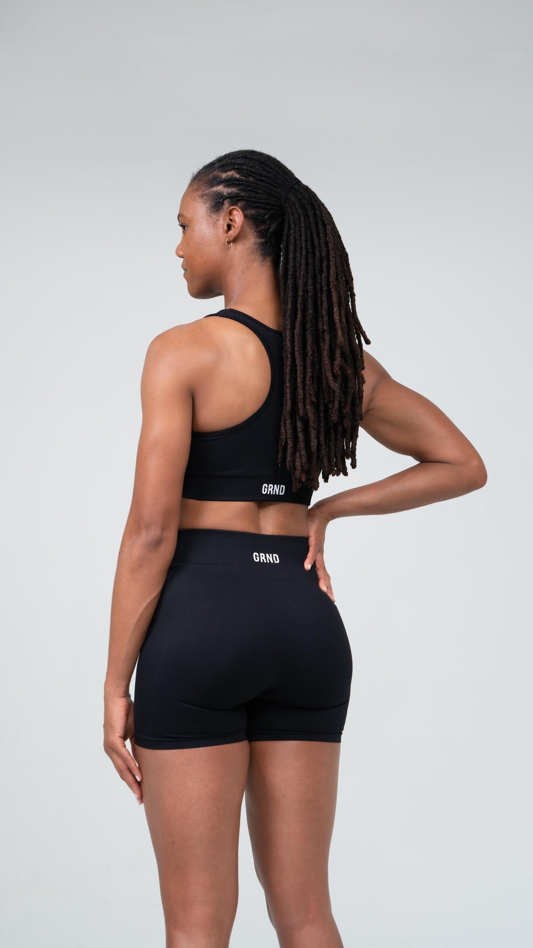 Women’s Terra Performance Biker Shorts - Carbon
